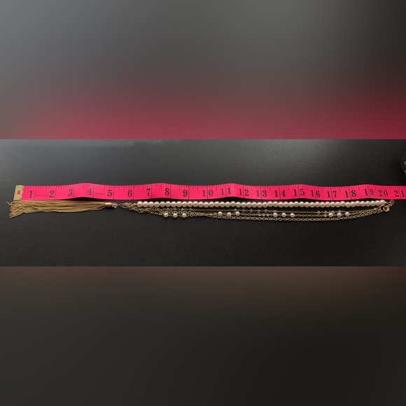 Necklace (gold colour chain and pearl-like beads) - Picture 3 of 3